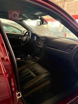 کرایسلەر 300